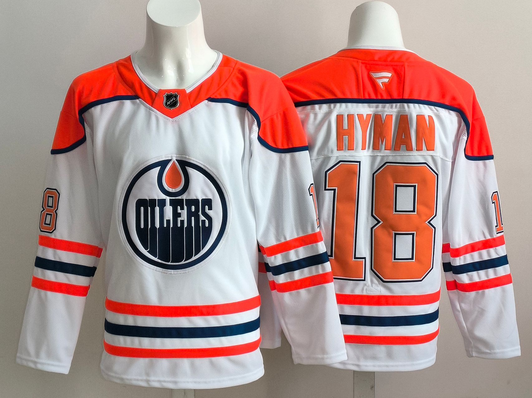 Men 2025 Edmonton Oilers #18 Hyman White Throwback NHL Jersey style 01->edmonton oilers->NHL Jersey